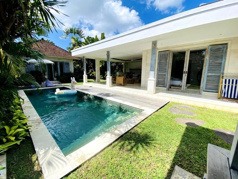 Villa Biru - 500M Batubelig Beach Canggu Zewnętrze zdjęcie